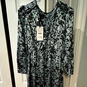Zara Dress Size Small Brand New w Tags